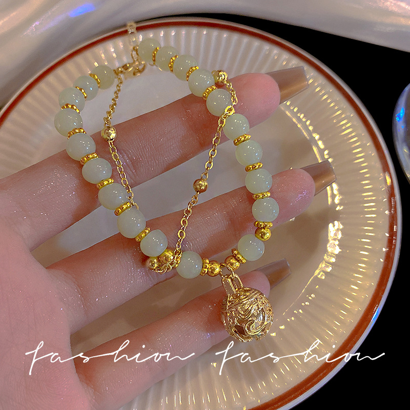 新中式复古铃铛手链女百搭高级感红色玉髓手串古风喜庆招财手饰品