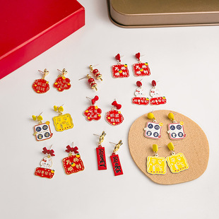 银针新年蝴蝶结花朵萌兔耳钉好事发生暴富喜庆红色潮款可爱耳坠