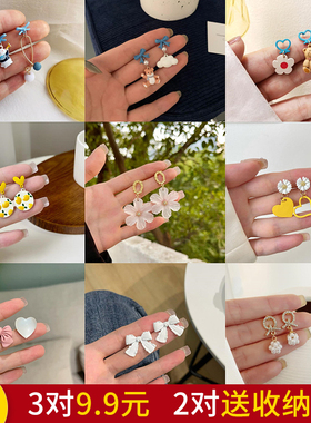 s925银针小巧精致设计感耳钉2024年新款ins设计感小熊小兔耳环女