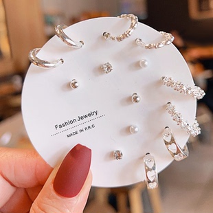 韩版一周耳钉女7对组合套装简约风爱心水钻百搭仿珍珠可爱耳饰品