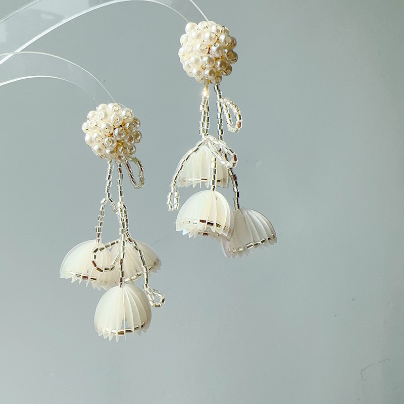 甜美清新女长款流苏水母花耳环