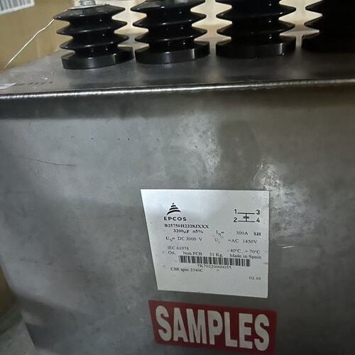EPCOS工业电容器B25667B4497A375B25667B4497A374B25667B4497A376