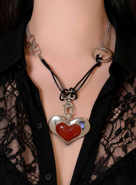 甜酷少女皮绳滴油爱心吊坠项链女