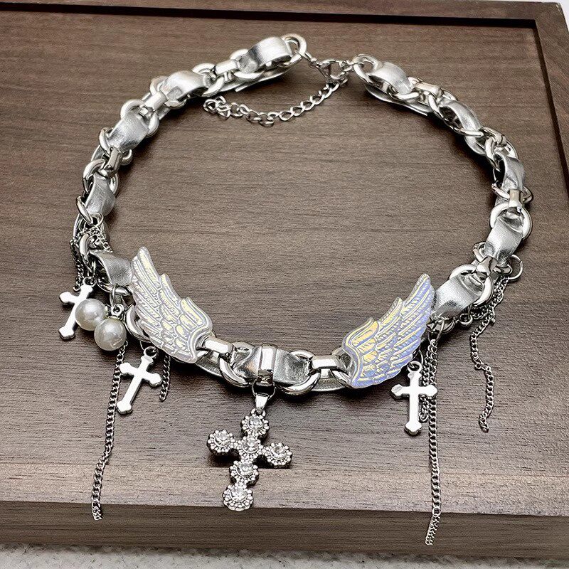 复古流苏翅膀十字架吊坠珍珠项链