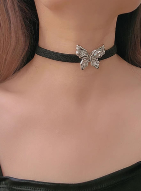 欧美复古黑色皮质镶钻蝴蝶项链女