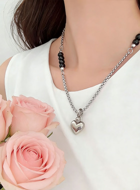 小众金属爱心项链拼接黑曜石颈链