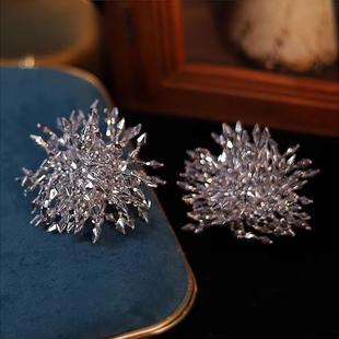 水晶花朵夸张大耳钉晚宴灰色串珠烟花耳环轻奢高级感礼服耳夹耳饰