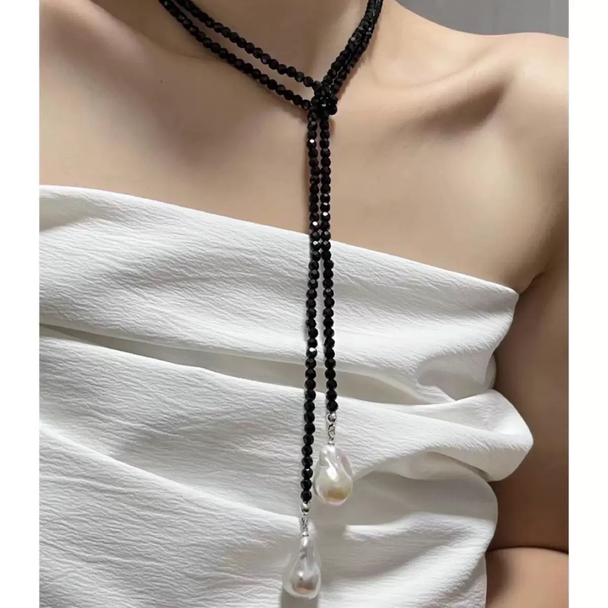 小众黑色水晶串珠珍珠长款项链女