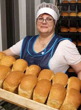 俄罗斯风味全麦大列巴黑麦粗粮面包吐司500g早餐健身现烤现发货