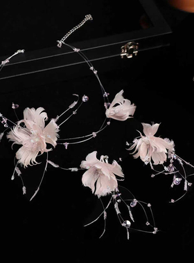 梦幻粉色羽毛水晶花朵新娘项链耳饰三件套甜美超仙气质婚纱配饰