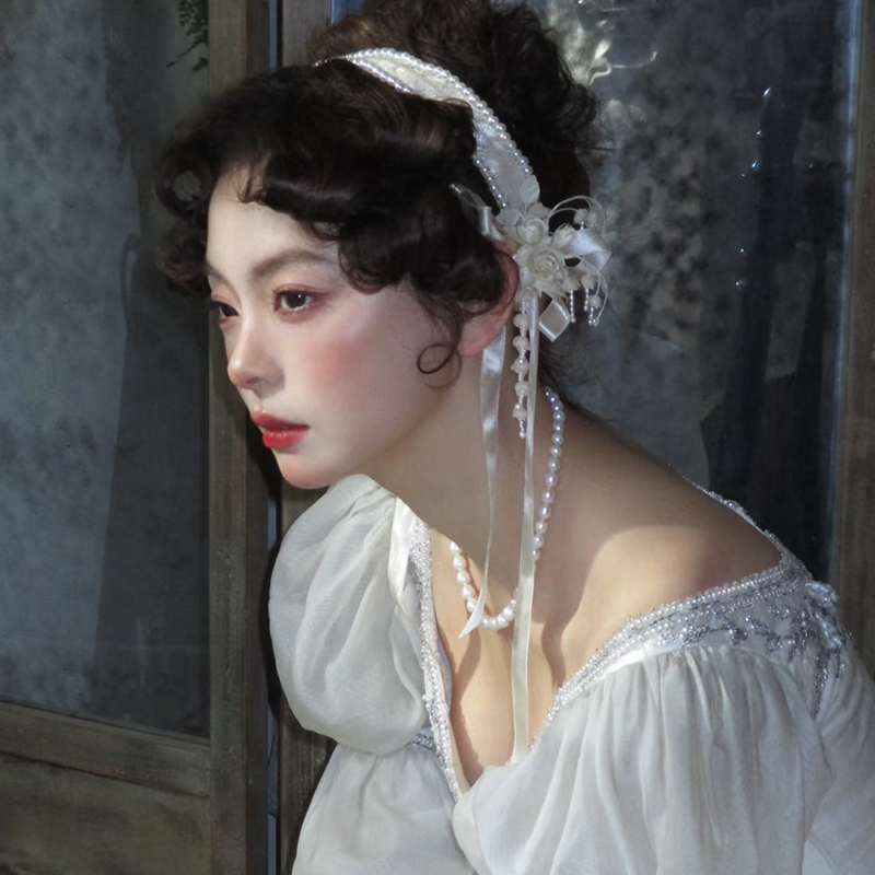 法式优雅新款新娘头饰森系甜美简约珍珠发箍发带花朵结婚纱礼服