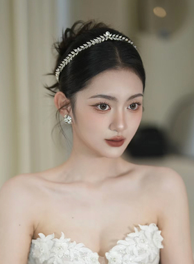 新款新娘时尚百搭超仙简约皇冠发箍闪钻头饰结婚女婚纱高级感发饰
