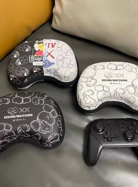 潮男女适用任天堂switchpro游戏机手柄可爱卡通收纳包ps5/4保护套