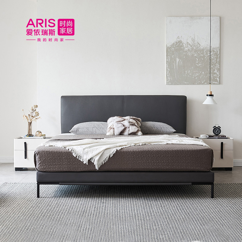 爱依瑞斯现代轻奢真皮床小户型主卧双人床婚床设计师皮床WPC-03