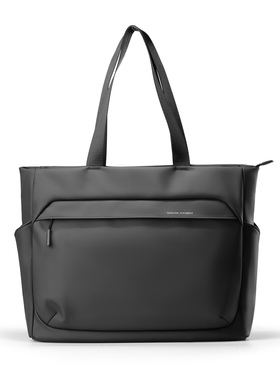 黑色商务休闲电脑包 2026新款小众设计大容量轻便单肩斜挎公文包