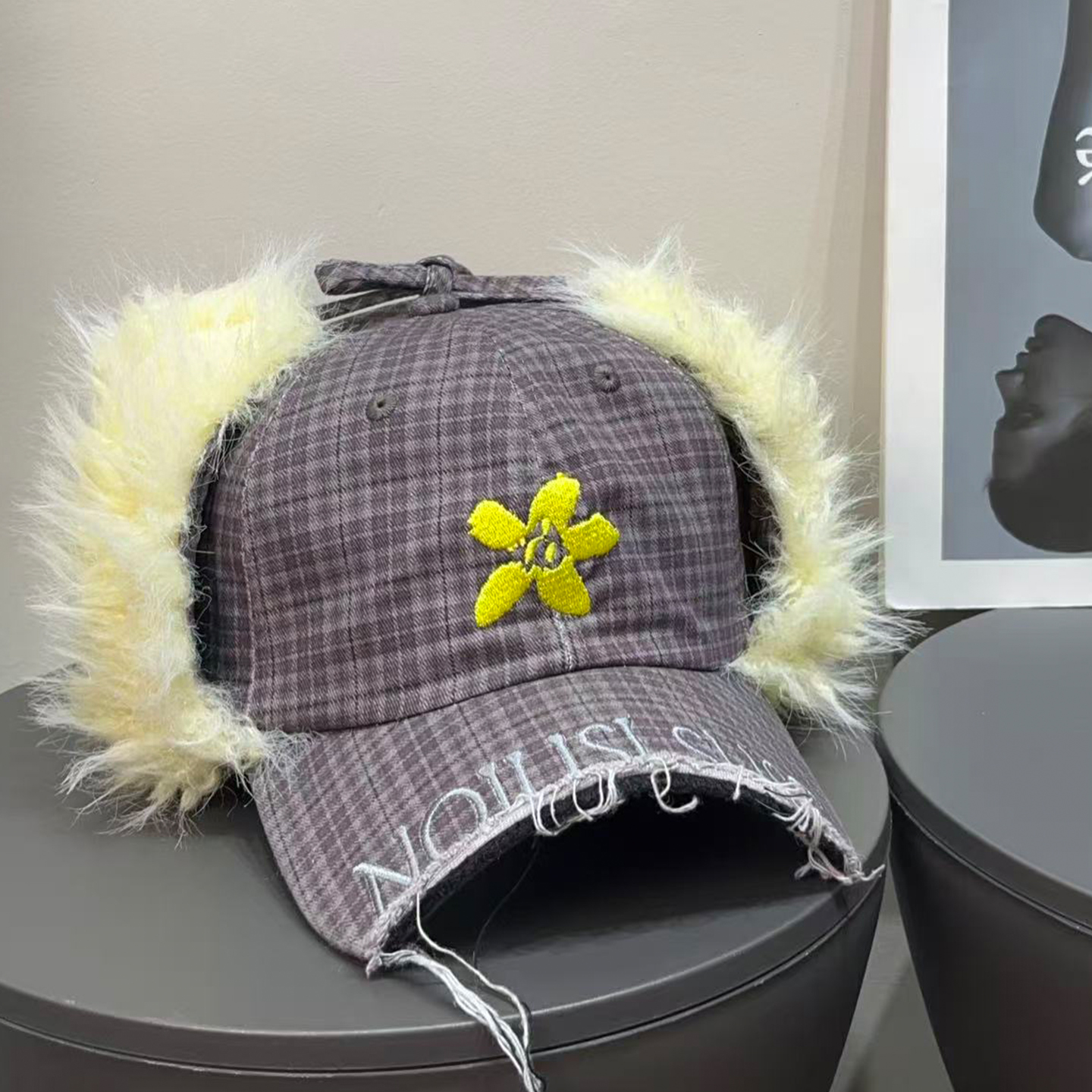 大头围复古川西毛绒鸭舌雷锋帽女秋冬户外保暖百搭显脸小棒球帽子