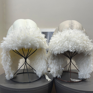 复古雪山轻量皱感羽绒雷锋帽女秋冬保暖防风拍照骑车防寒护耳帽子