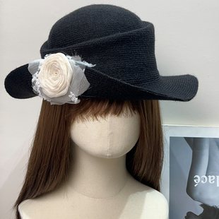法式 复古卷边优雅渔夫帽子 赫本风玫瑰花朵礼帽棉线编秋女出游时尚