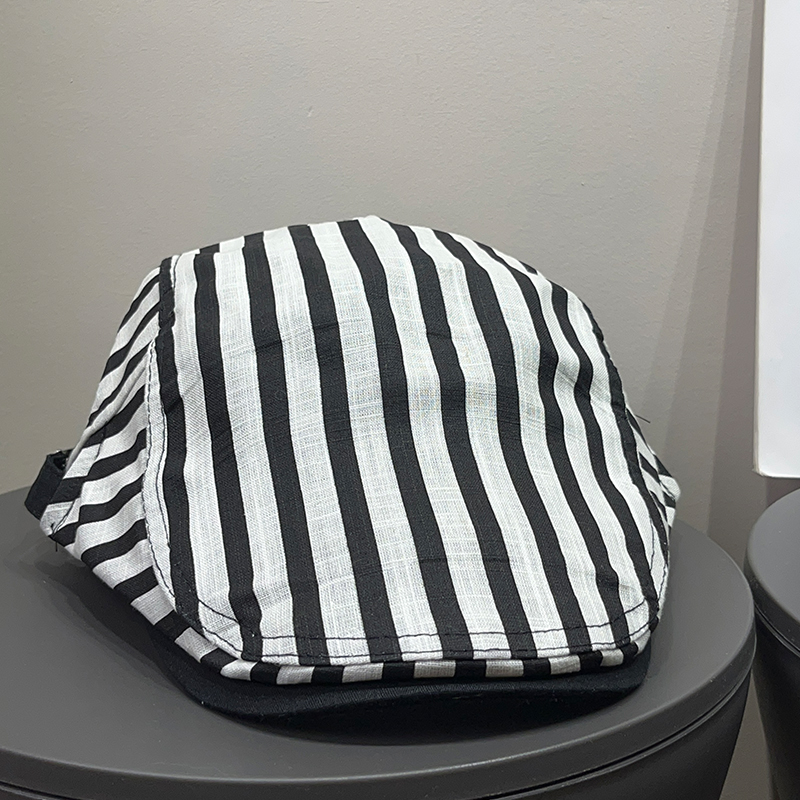 日系复古条纹鸭舌前进帽女春夏遮阳显脸小百搭文艺休闲报童帽子潮