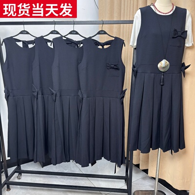 圆领复古蝴蝶结百褶无袖连衣裙