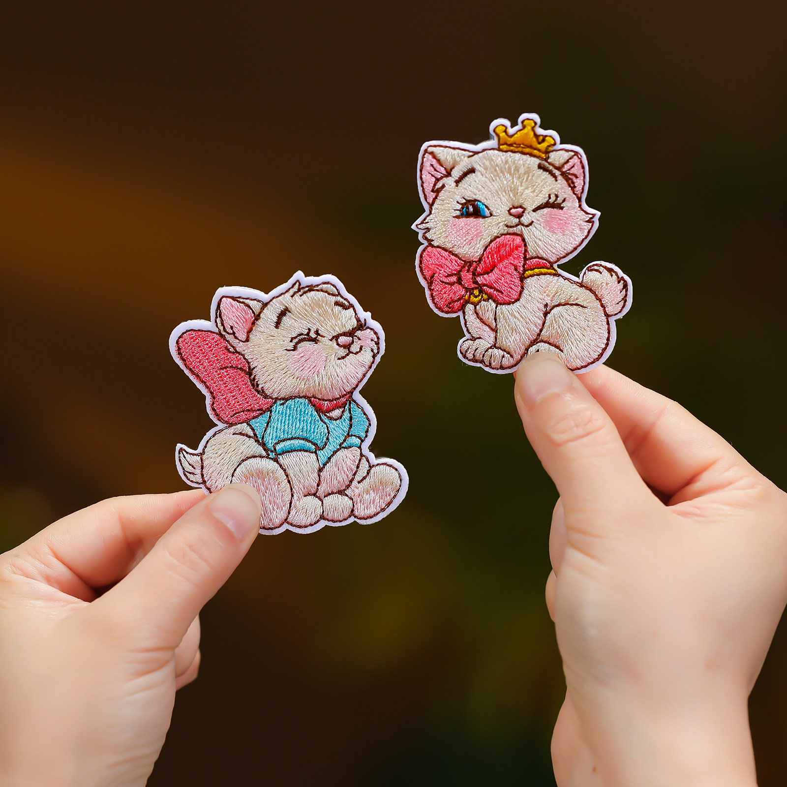 儿童软萌卡通小猫卡通刺绣魔术贴