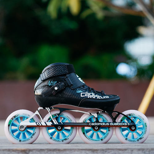 荷兰cadomotus卡杜牧竞速轮滑鞋