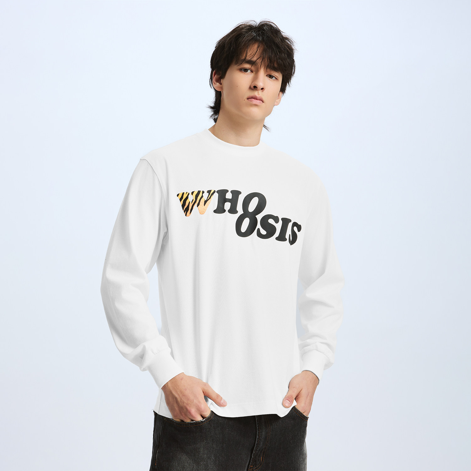 WHOOSIS（不知其名）动物纹刺绣长袖T恤秋冬打底简约百搭男女情侣图片
