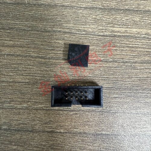 Amphenol/安费诺 FCI 20021521-00010C4LF 连接器 10P 针座 立贴