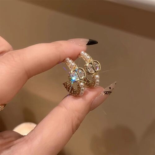日韩精致轻奢高级感CD珍珠耳环