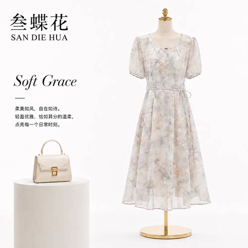 妈妈夏装洋气减龄连衣裙