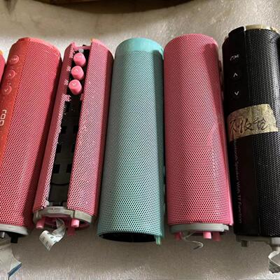 DIY用品 仅用于拆喇叭和电池 品牌蓝牙音箱1688及1666等 不包好坏