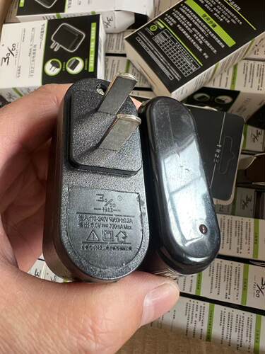 特价慢充电器电话手表蓝牙耳机老人机小功率防过充usb直插充电头