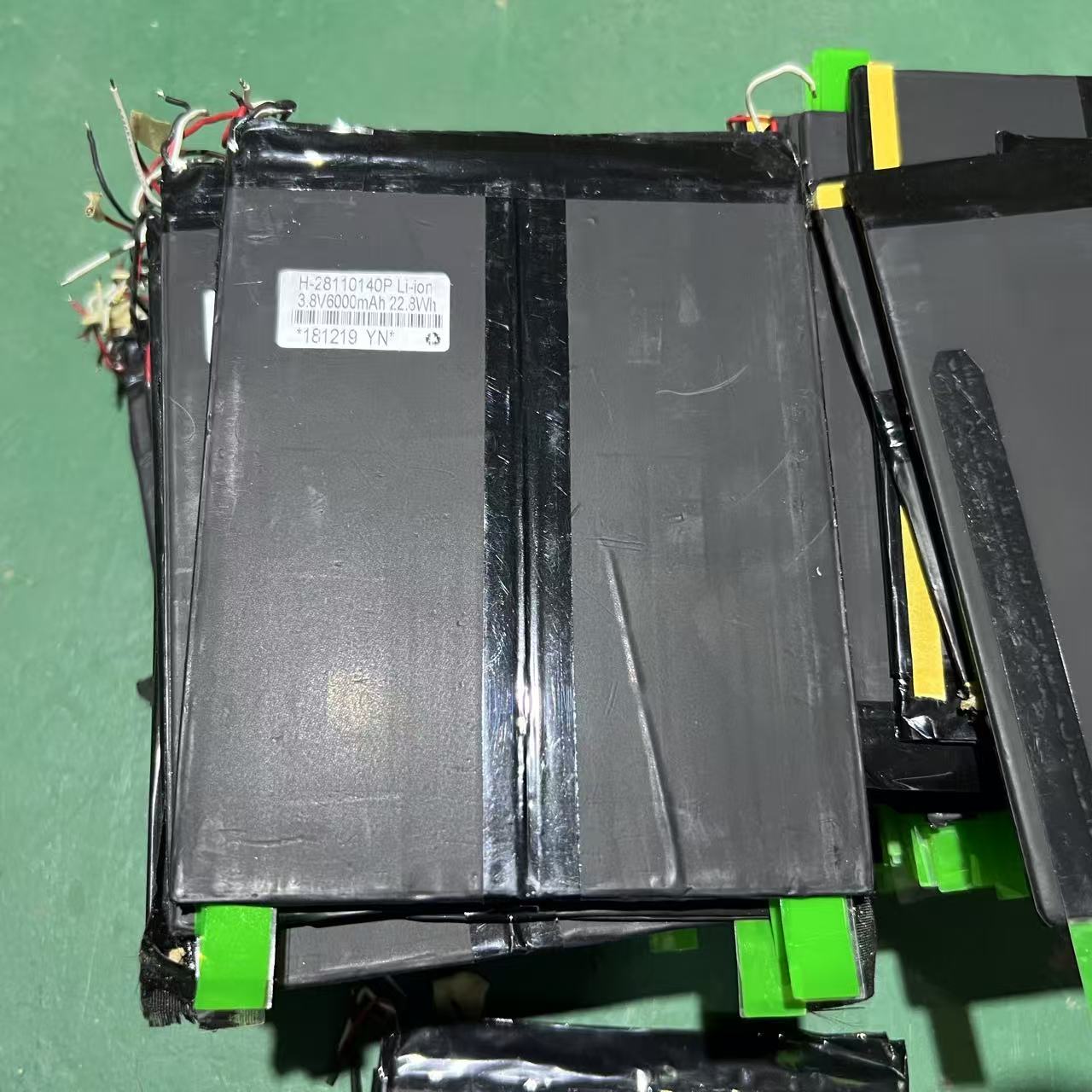 DIY修理平板电脑电池3.8v聚合物纯钴电芯容量6000MAH规格28110140