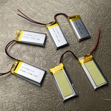 2片501535并联聚合锂电池软包3.7V蓝牙音箱智能手环录音笔500mah