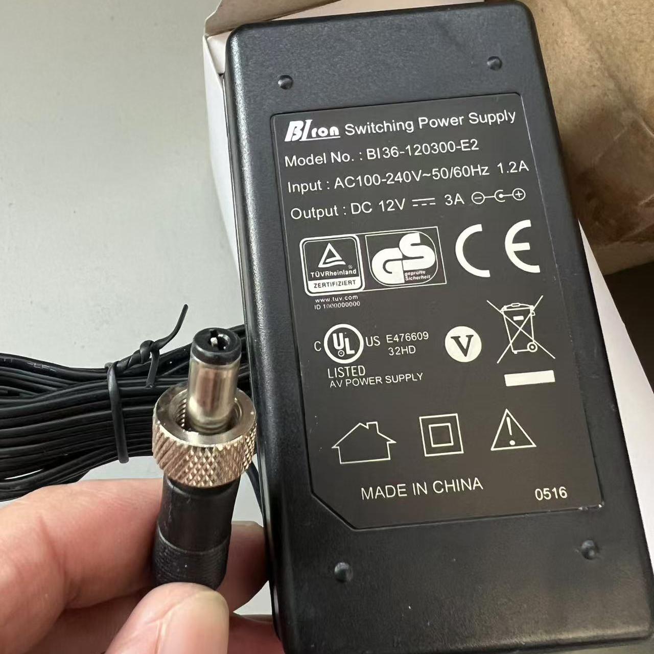 配件 皇育12V3A带螺纹工控机防脱电源适配器DC头带锁电源适配器