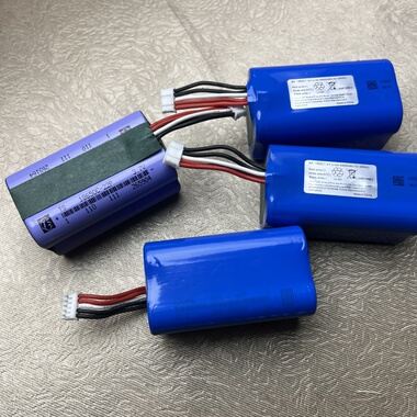 BP动力电池组4节并联再串联18650锂电池4400mah马达蓝牙音箱7.4V