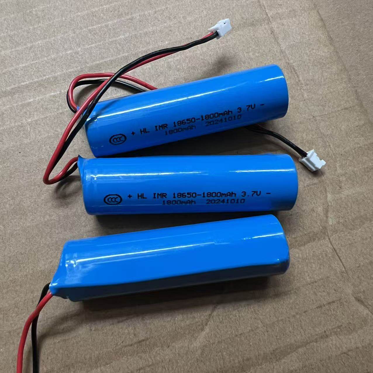 18650锂电池3.7V锂离子充电电池带线1800mah手执挂脖风扇 有CCC
