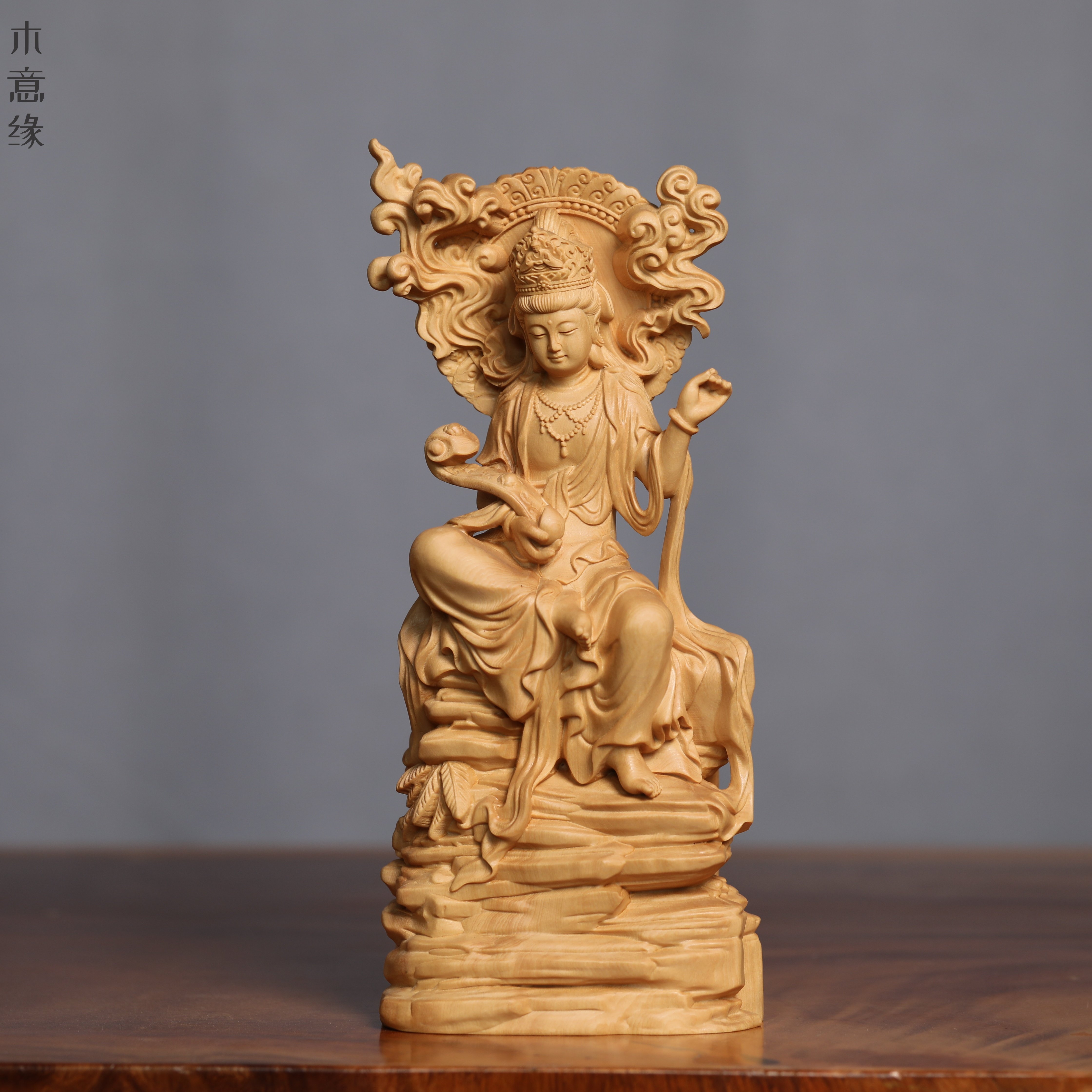 桧木精雕如意自在观音菩萨佛像