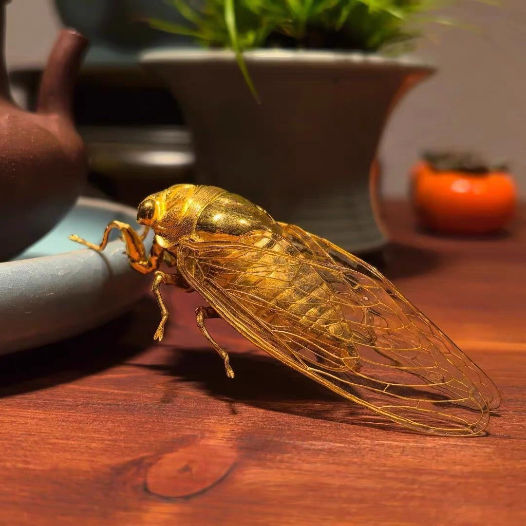 知了蜕变成金蝉重工金蝉摆件居家复古高级感车载百搭办公桌面摆饰
