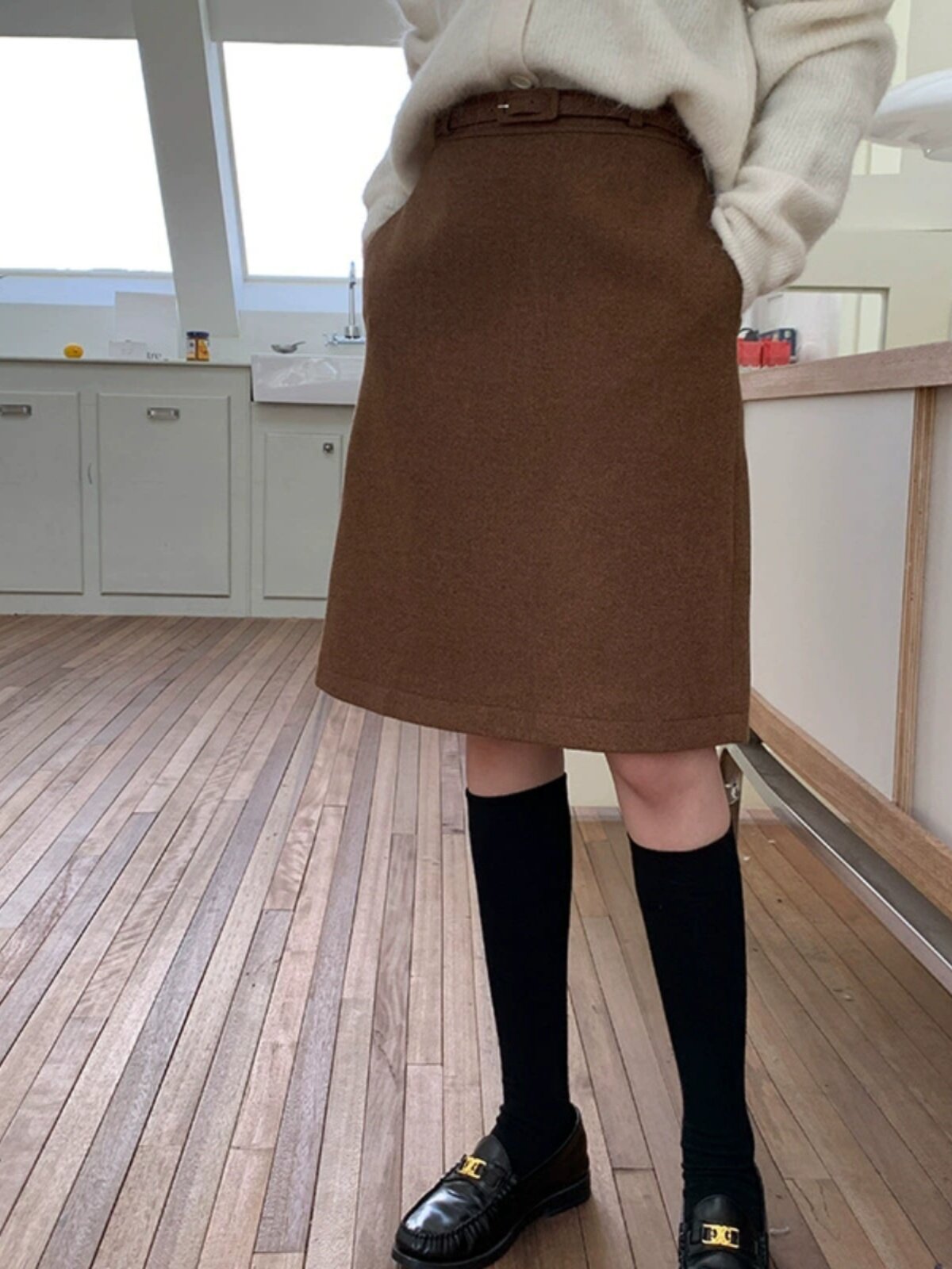 이론 테일러 새로운 가을 겨울 모직 스커트 솔리드 컬러 다재다능한 기질 슬리밍 힙 스커트 여성용