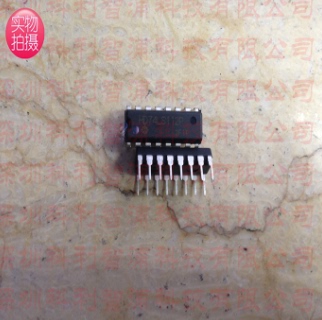 HD74LS112P  DIP16 原装  双J-K负边触发触发器