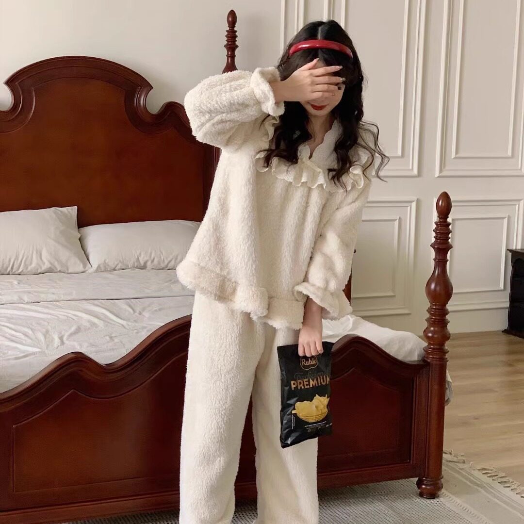韩版新款冬季法兰绒蕾丝拼接V领软糯甜美睡衣可外穿保暖家居服