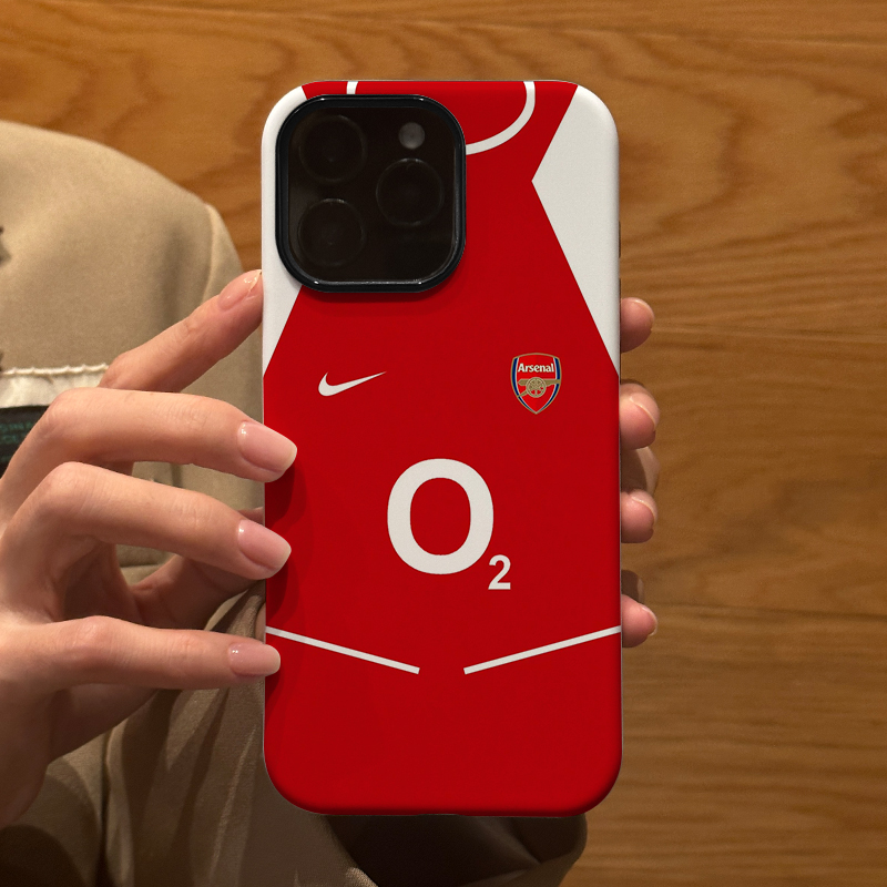 足球阿森纳O2球衣适用苹果iPhone16Promax手机壳15磨砂14 16E 13全包12防摔17Pro新款Xsmax 8P情侣保护套男女
