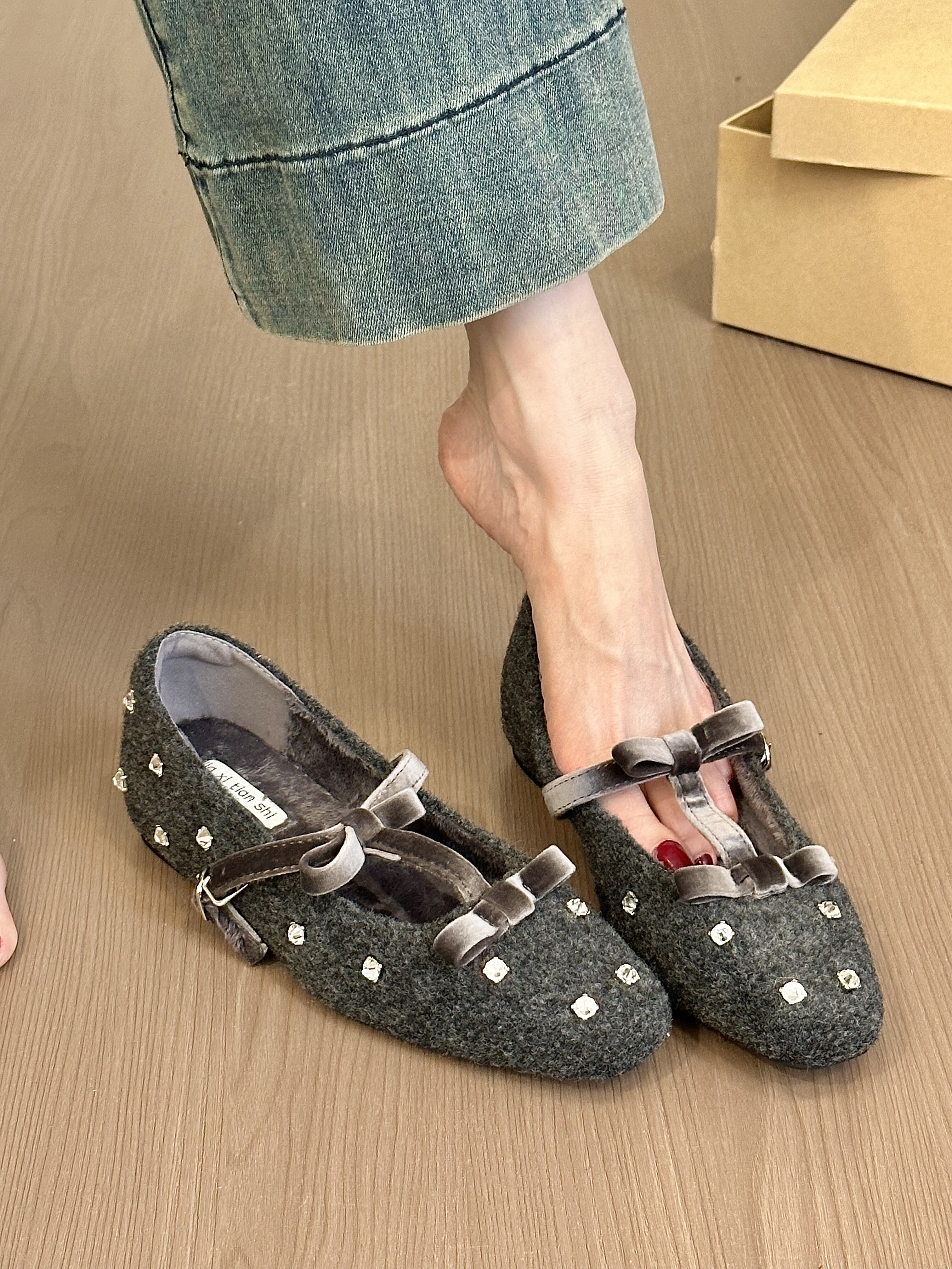 titing精致格雷！呢子方头水钻蝴蝶结玛丽珍鞋女冬加绒内增高单鞋