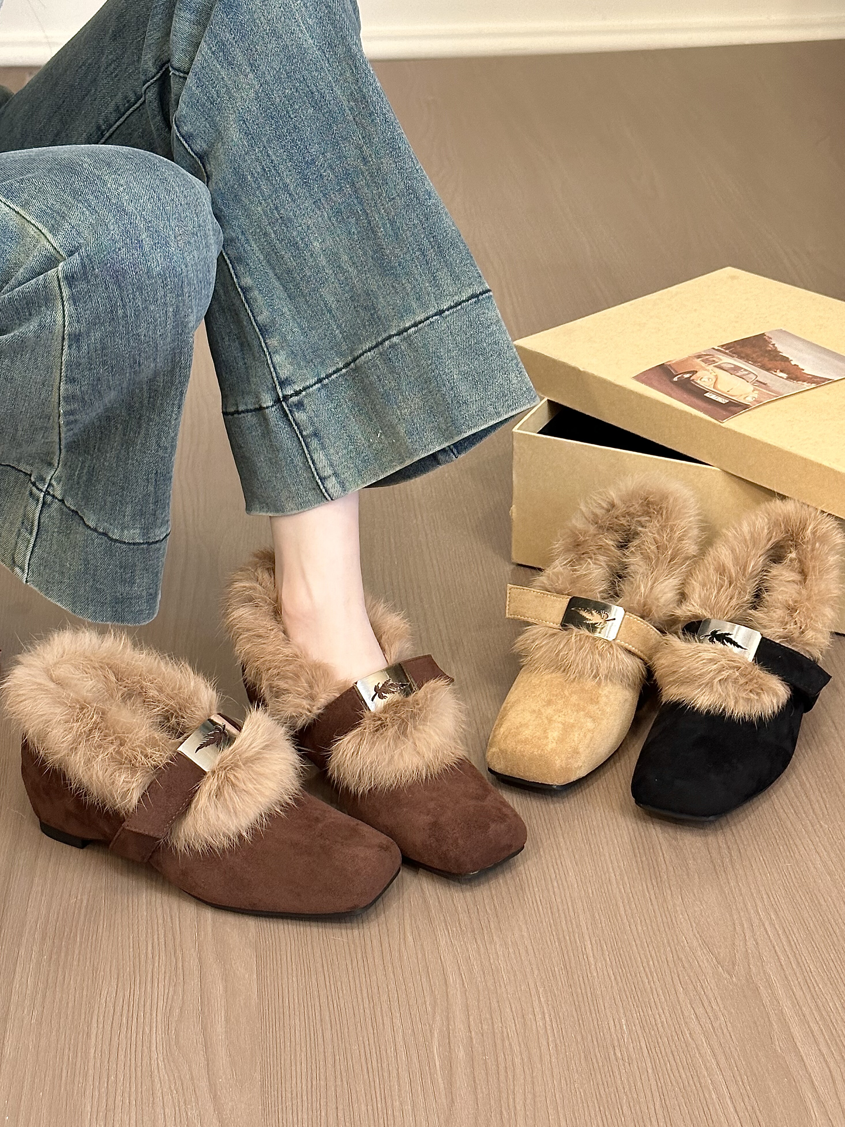 titing古早老钱风！复古绒面方头搭扣毛毛单鞋女冬加绒内增高单鞋