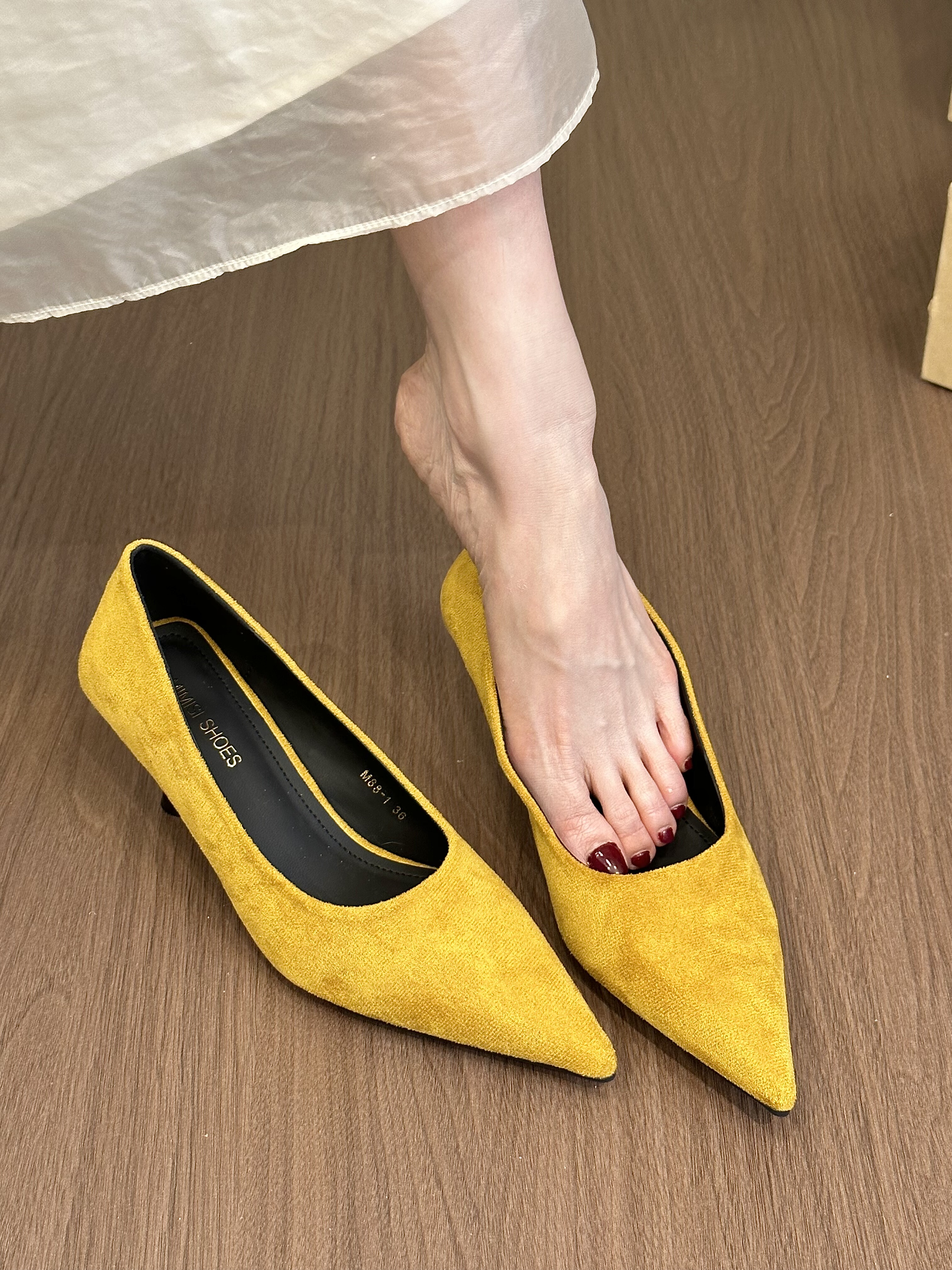 titing法式姜黄！复古绒面尖头浅口猫跟单鞋女春通勤细跟高跟鞋,女鞋,浅口单鞋,淘宝优惠券,粉丝福利购,淘宝优惠卷