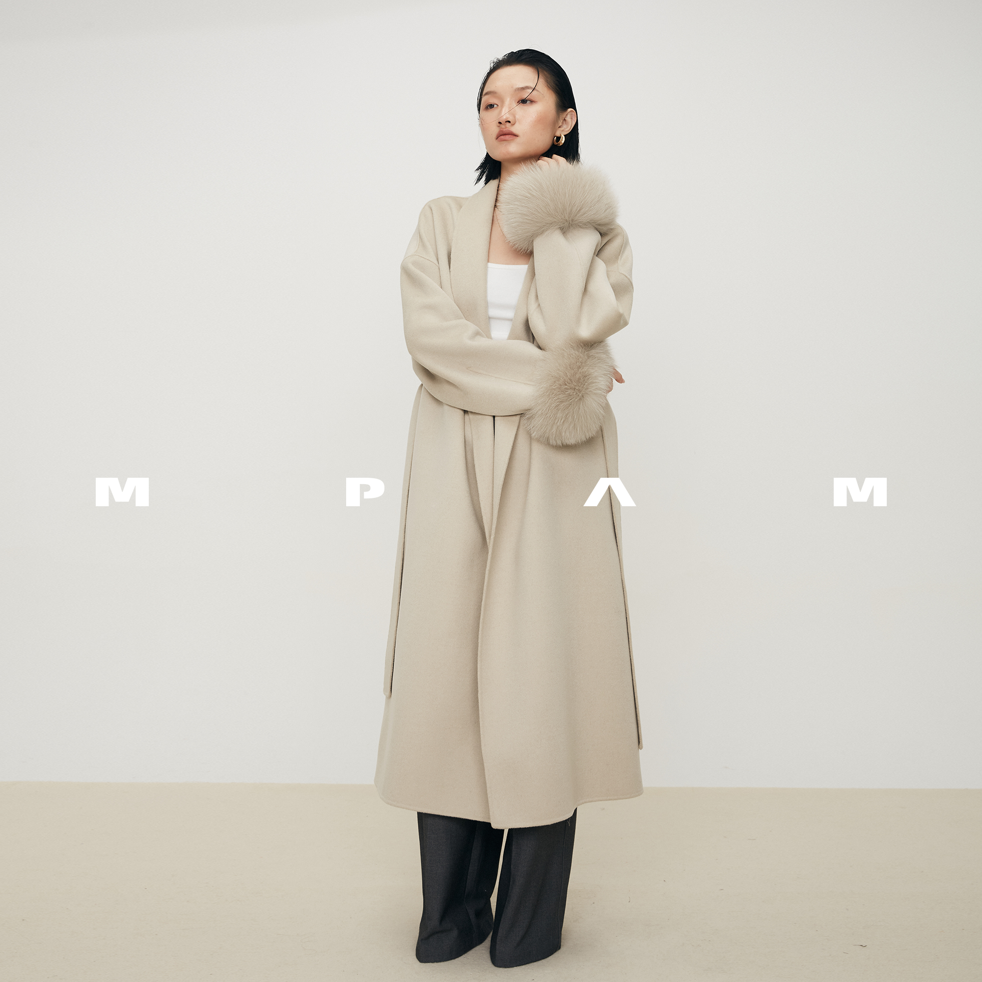 【心愿橱窗】MPAM袖口可拆卸狐狸毛羊毛大衣