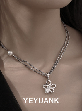 野原葵钛钢冷淡风花朵吊坠项链