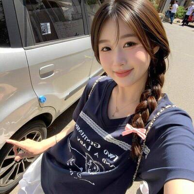 藏青色V领正肩宽松短袖t恤女夏季卡通小狗字母印花超好看半袖上衣