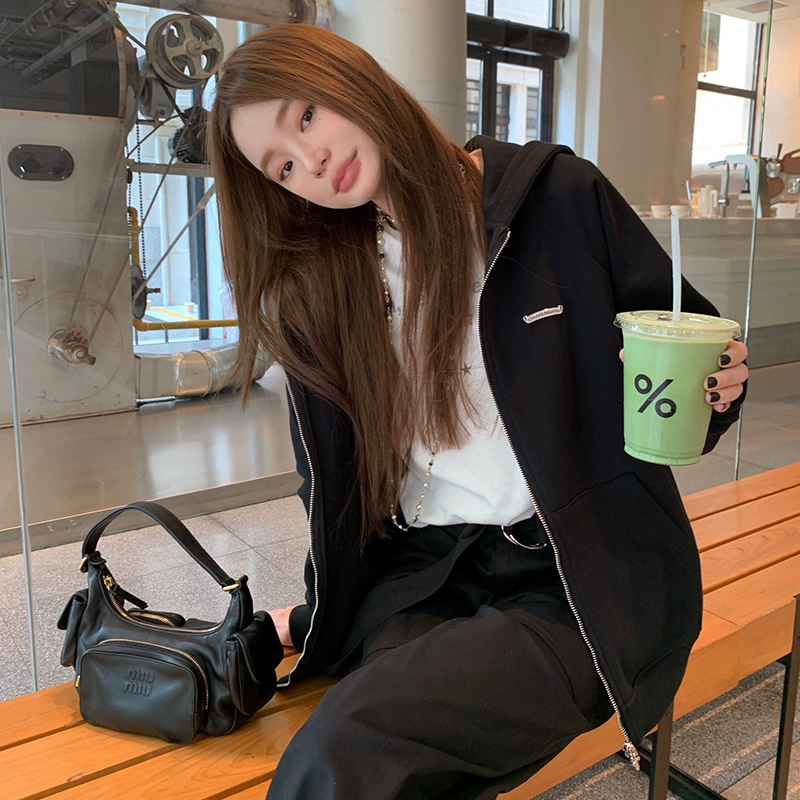 高品质390g十字架梵文刺卫衣女